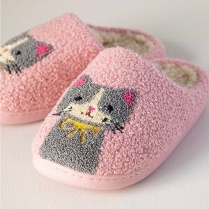 NATURAL LIFE Pink Cat Sherpa Slippers Large